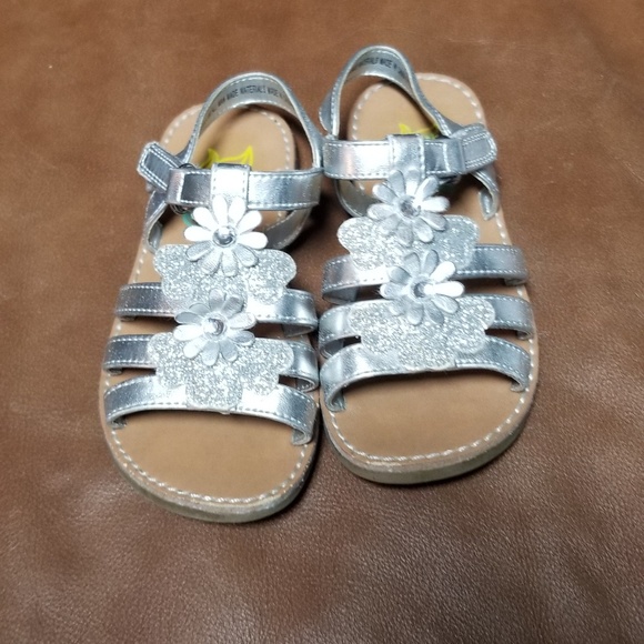 Sandals - Picture 3 of 4